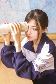 大龟慢慢挺进女友闺蜜的体内视频